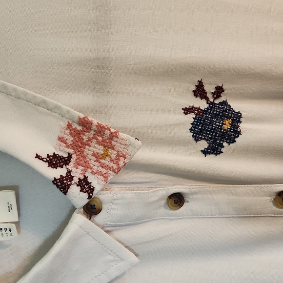Anthropologie brand floral embroidered buttondown size 12 - Picture 4 of 7